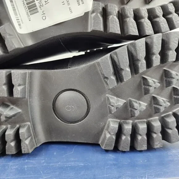 Andre Assous Black Loafers - Picture 9 of 15